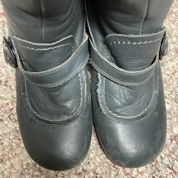 Fly london high zip back leather wedge heel boots in grey - Picture 4 of 12